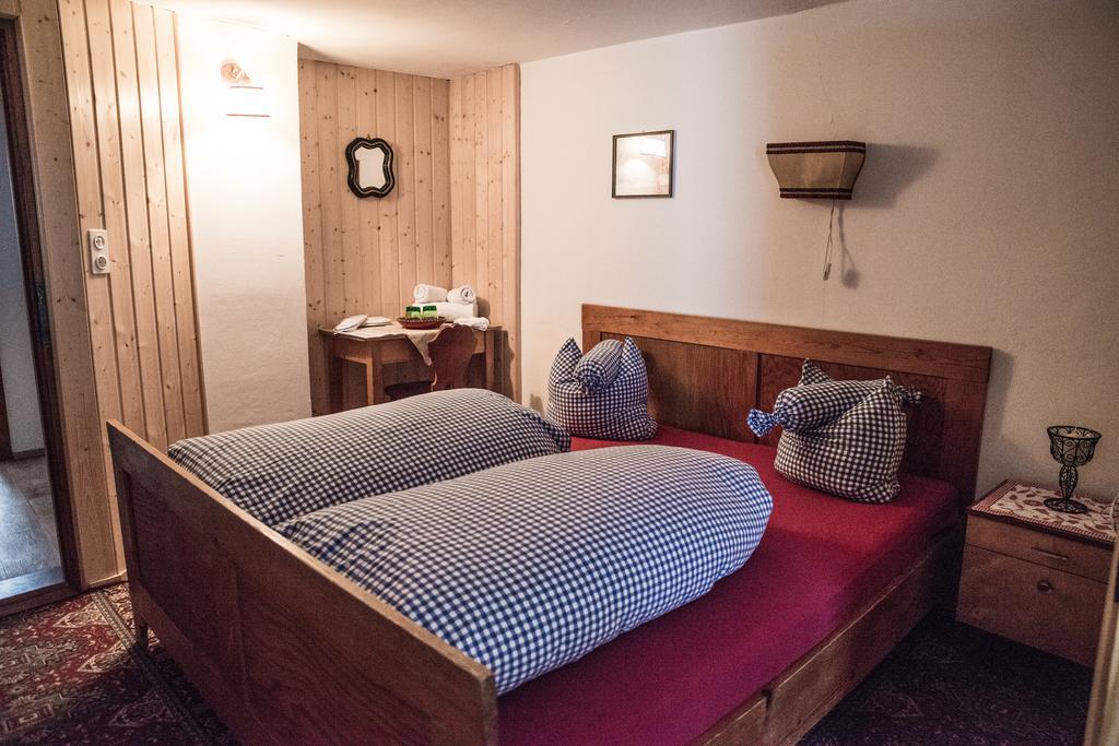 Almhütte&Skihütte Kohlerhaus Stuben am Arlberg Habitación foto