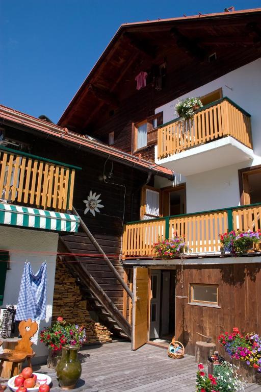 Almhütte&Skihütte Kohlerhaus Stuben am Arlberg Exterior foto